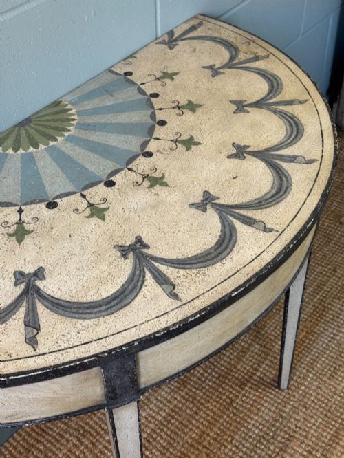 GEORGIAN DEMI LUNE CONSOLE TABLE - ADDITIONAL PHOTO 1