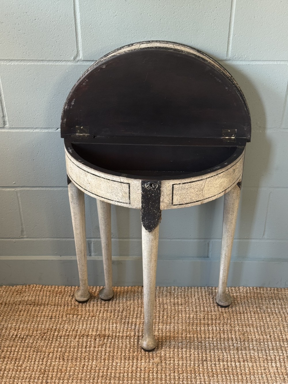 Georgian Flip Top Oak Side Table Later Painted With A Floral Design View VII
