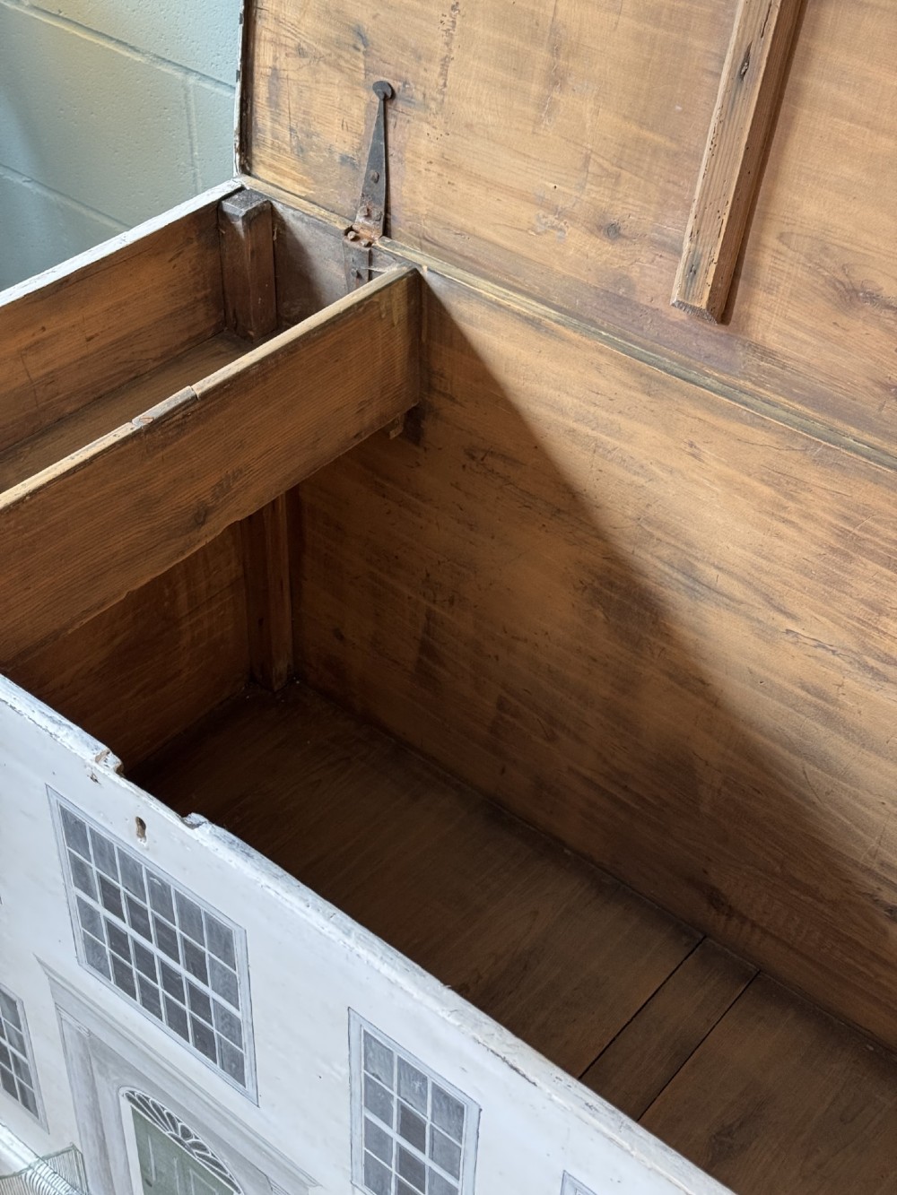 A Victorian Blanket Box Painted In The Style Of A Georgian Manor House View V