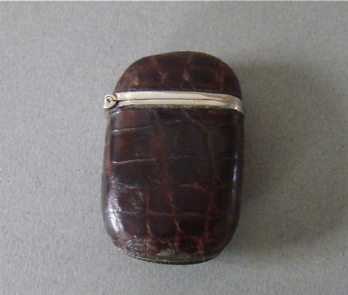 fig 2. VICTORIAN SILVER MOUNTED CROCODILE SKIN VESTA CASE, BIRMINGHAM 1897