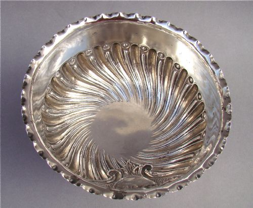 fig 2. VICTORIAN SILVER ROSE BOWL BY CHARLES BOYTON, LONDON 1898