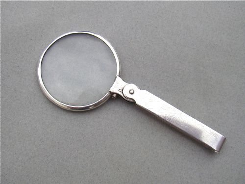 fig 2. EDWARDIAN SILVER POCKET MAGNIFYING GLASS BY BRITTON, GOULD & CO, BIRMINGHAM 1901