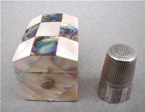fig 1. CONTINENTAL SILVER THIMBLE FITTED IN MOTHER OF PEARL & ABALONE CASE, CIRCA 1860