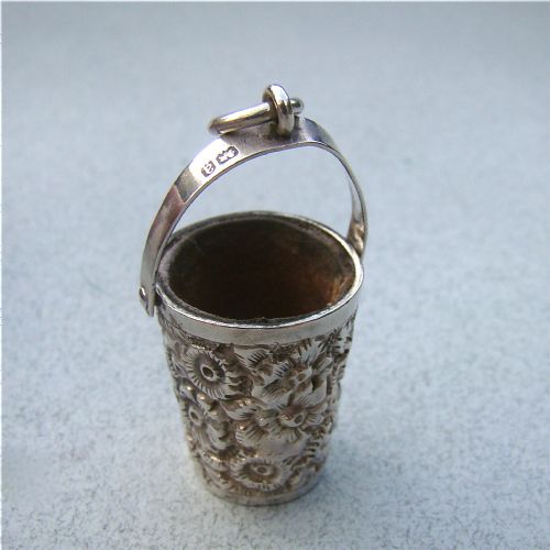 fig 1. VICTORIAN SILVER THIMBLE BUCKET BY GEORGE UNITE, BIRMINGHAM 1900