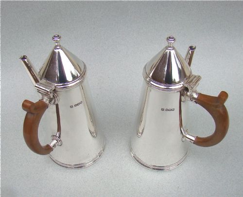Pair of Silver Coffee Pots, in the Style of William & Mary, by Thomas Bradbury, Sheffield 1933