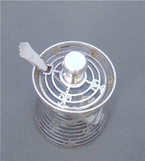 fig 1. EDWARDIAN OVERLAY SILVER & GLASS HONEY POT OR PRESERVE JAR, CIRCA 1900