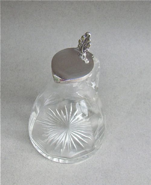 fig 2. SILVER MOUNTED WHISKY TOT BY GEORGE  UNITE, BIRMINGHAM 1905