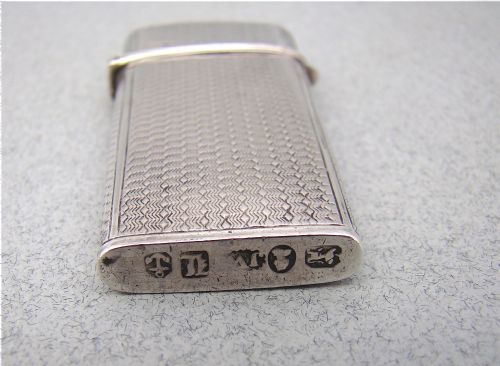 fig 4. WILLIAM IV SILVER ETUI BY JOSEPH WILLMORE, BIRMINGHAM 1834