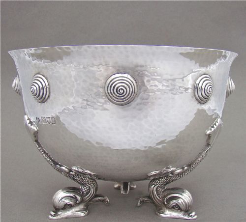 fig 1. ARTS & CRAFTS SILVER ROSE BOWL BY THE GOLDSMITHS & SILVERSMITHS COMPANY, LONDON 1906