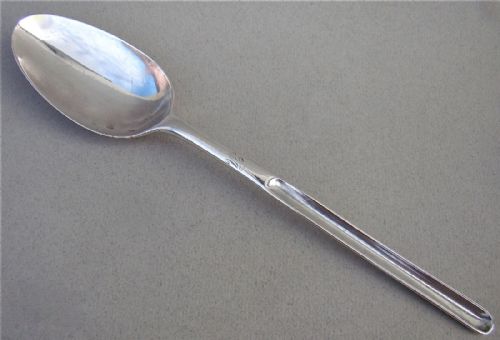 fig 1. GEORGIAN SILVER SHELL BACK MARROW SPOON BY ROGER HARE, LONDON 1756