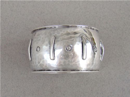 fig 2. ARTS & CRAFT SILVER NAPKIN RING BY A.E. JONES, BIRMINGHAM 1904