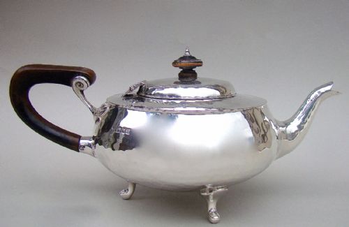 fig 1. ARTS & CRAFT SPOT-HAMMERED SILVER TEAPOT BY CHARLES EDWARD, LONDON 1918