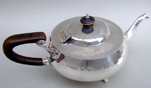 fig 2. ARTS & CRAFT SPOT-HAMMERED SILVER TEAPOT BY CHARLES EDWARD, LONDON 1918