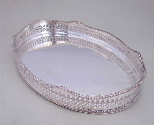 fig 1. EDWARDIAN SILVER PLATED DRINKS TRAY, CIRCA 1910