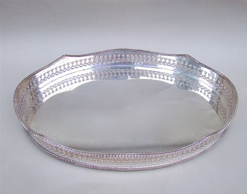 fig 2. EDWARDIAN SILVER PLATED DRINKS TRAY, CIRCA 1910
