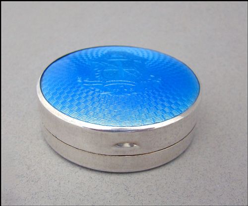 fig 1. MASONIC GUILLOCHE ENAMEL COMPACT BY THE DANIEL MANUFACTURING COMPANY, BIRMINGHAM, 1928