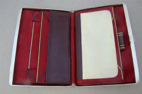 fig 2. VICTORIAN SILVER AESTHETIC MOVEMENT CARD CASE & AIDE MEMOIRE BY STOKES & IRELAND, BIRMINGHAM 1885