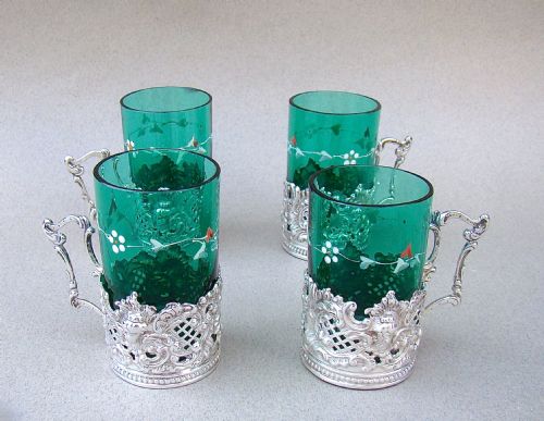 fig 1. SET OF FOUR HANAU SILVER, BERTHOLD MULLER TEA HOLDERS, IMPORT MARKS FOR LONDON 1895