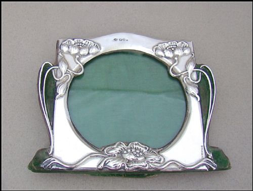 fig 2. ART NOUVEAU SOLID SILVER PHOTO FRAME BY COLEN HEWER CHESHIRE, CHESTER 1902