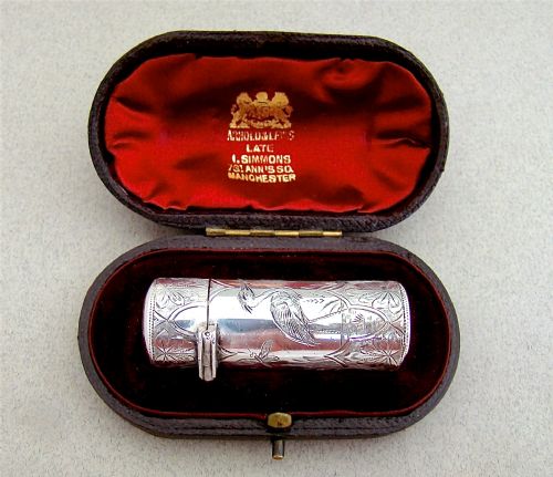 fig 1. VICTORIAN SILVER AESTHETIC MOVEMENT SCENT BOTTLE BY SAMPSON MORDAN, LONDON 1889