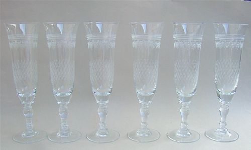 fig 1. SET OF SIX PALL MALL CHAMPAGNE FLUTES, CIRCA 1910