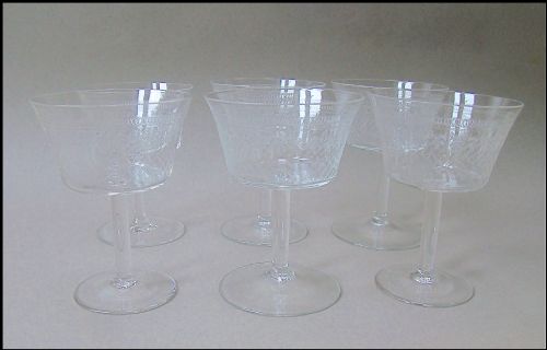fig 1. SET OF SIX EDWARDIAN PALL MALL CHAMPAGNE GLASSES, CIRCA 1910