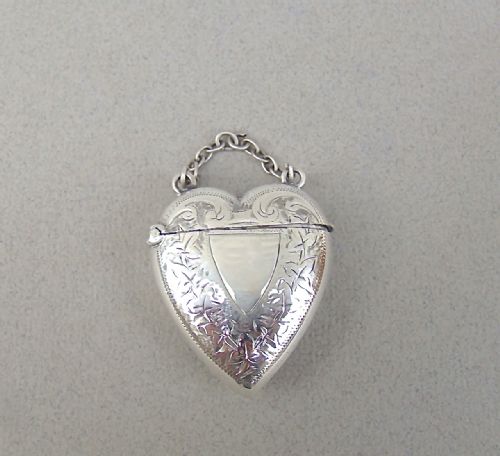 Victorian Silver Heart Shaped Vesta Case by Joseph Gloster, Birmingham 1898