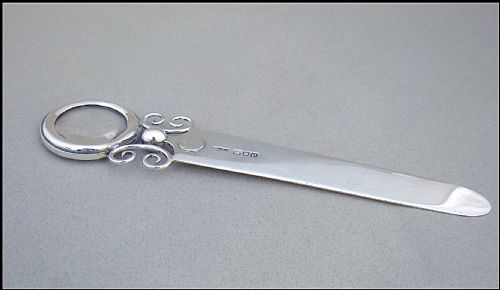 fig 1. EDWARDIAN SILVER COMBINATION LARGE SIZE MAGNIFYING GLASS / LETTER OPENER BY A. BARETT & SONS, LONDON 1900