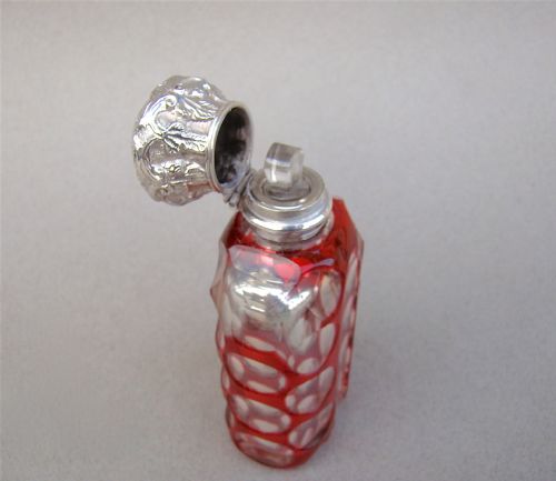 fig 2. RARE VICTORIAN BOHEMIAN CRANBERRY GLASS & MERCURY GLASS SCENT BOTTLE, CIRCA 1870