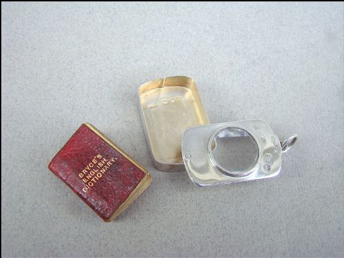 fig 3. VICTORIAN SILVER MINIATURE DICTIONARY CASE BY SAMPSON MORDAN, LONDON 1894