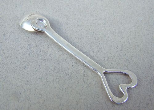 fig 2. ARTS & CRAFT SILVER SALT SPOON BY A.E. JONES, BIRMINGHAM 1908