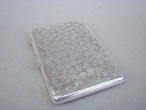 fig 3. EDWARDIAN SILVER AIDE MEMOIRE BY HARRY HAYES, BIRMINGHAM 1903, IN ORIGINAL FITTED CASE