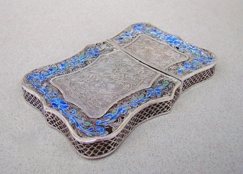 fig 1. 19TH CENTURY CHINESE EXPORT SILVER FILIGREE AND ENAMEL CARD CASE, CIRCA 1890