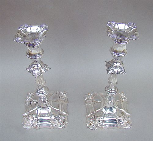 fig 1. PAIR OF GEORGIAN OLD SHEFFIELD PLATE CANDLESTICKS, CIRCA 1820