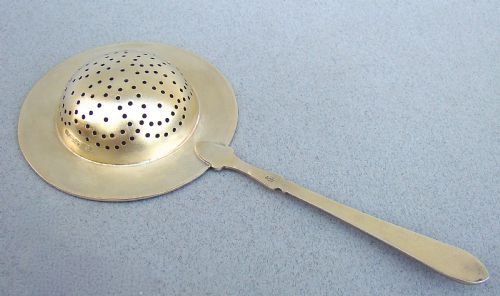 fig 1. ART DECO SILVER GILT & GUILLOCHE ENAMEL TEA STRAINER BY HENRY JAMES HULBERT, LONDON 1923