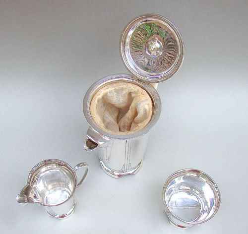 fig 3. ART DECO SILVER THREE PIECE BACHELOR COFFEE SET BY MAPPIN & WEBB, SHEFFIELD 1935