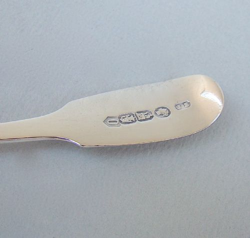 VICTORIAN IRISH SILVER FIDDLE PATTERN MUSTARD SPOON BY JOHN SMITH DUBLIN 1884 - ADDITIONAL PHOTO 2
