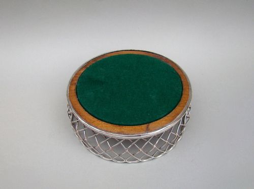 fig 1. GEORGIAN OLD SHEFFIELD PLATE WIREWORK WINE COASTER, CIRCA 1795