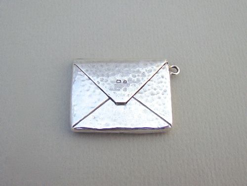 fig 1. EDWARDIAN SPOT-HAMMERED SILVER STAMP CASE BY GOURDEL VALES & CO, BIRMINGHAM 1905