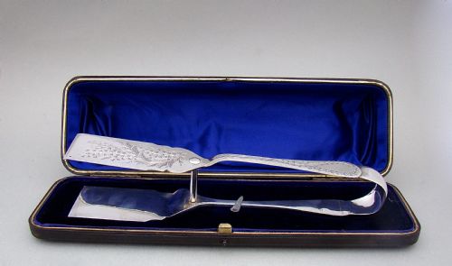 fig 3. CASED PAIR OF VICTORIAN SOLID SILVER ASPARAGUS TONGS BY HILLIARD & THOMASON, BIRMINGHAM 1900