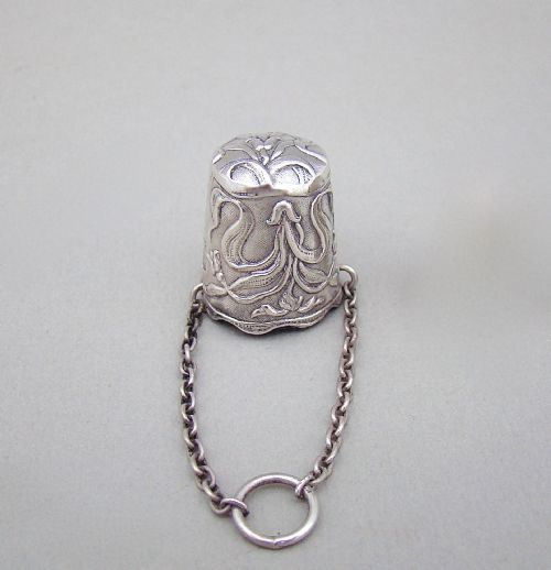 fig 2. RARE ART NOUVEAU SILVER THIMBLE BUCKET BY REYNOLDS & WESTWOOD, BIRMINGHAM 1903
