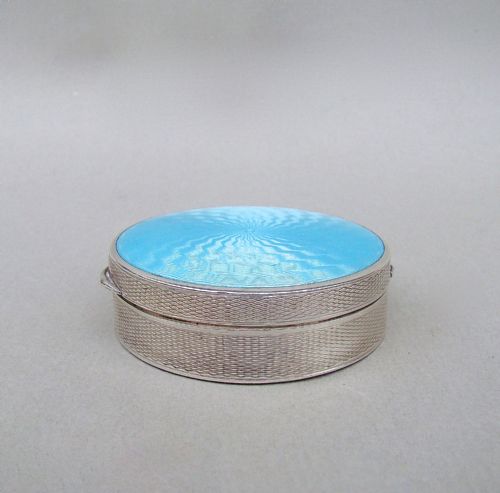 fig 2. ART DECO SILVER AND GUILLOCHE ENAMEL COMPACT, GERMAN HALLMARKS CIRCA 1930