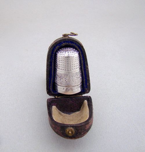 Cased Edwardian Silver Thimble by Charles Horner, Chester 1903
