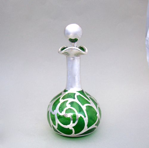 fig 1. ART NOUVEAU OVERLAY STERLING SILVER & GREEN GLASS SCENT BOTTLE, CIRCA 1900