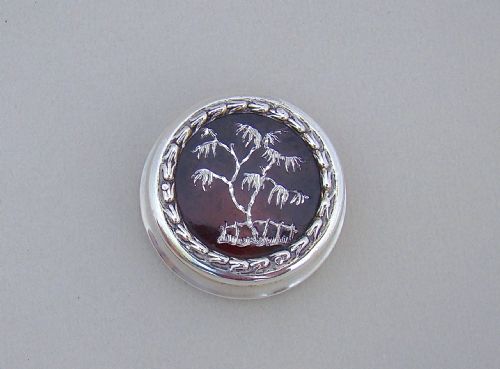 fig 1. SILVER PIQUE TORTOISESHELL PILL BOX BY LEVI & SALAMAN, BIRMINGHAM 1907