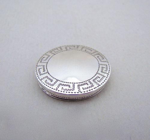 Georgian Silver Patch Box by Cocks & Bettridge, Birmingham Circa 1800