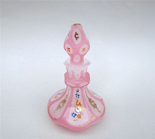 fig 1. VICTORIAN ENAMELLED OPALINE GLASS SCENT BOTTLE, CIRCA 1870