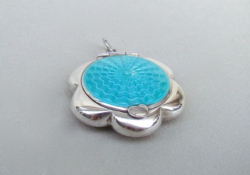 fig 1. ART DECO SILVER & GUILLOCHE ENAMEL COMPACT BY CRISFORD & NORRIS, BIRMINGHAM 1920
