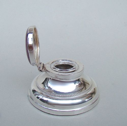 fig 3. GEORGE V SILVER & ENAMEL SMALL CAPSTAN INKWELL BY MARSTON & JONES,  BIRMINGHAM 1929
