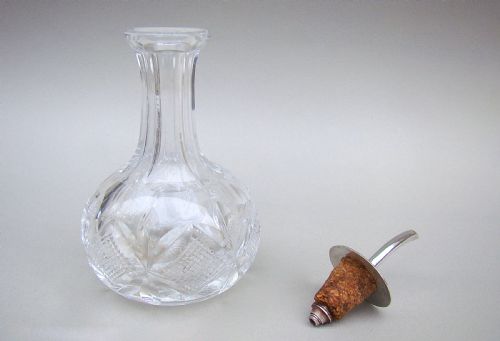 fig 3. GEORGE V SILVER MOUNTED ANGOSTURA BITTERS BOTTLE BY HUKIN & HEATH, BIRMINGHAM 1928
